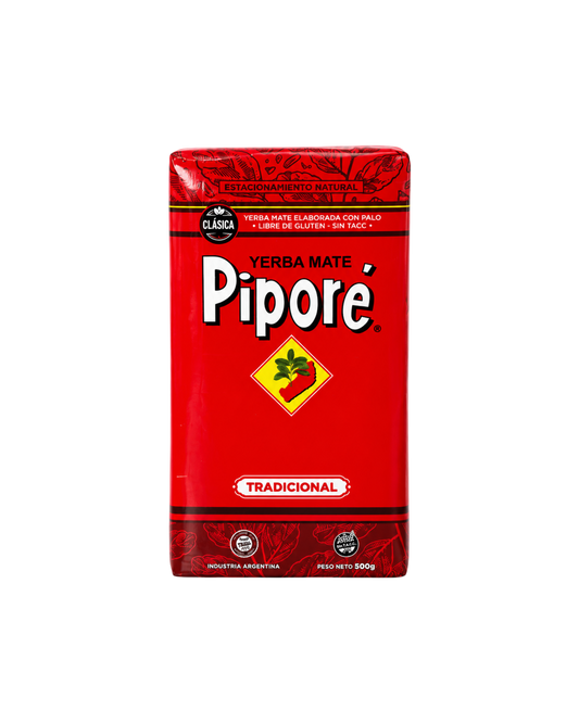 Paquete de Yerba Mate Piporé Tradicional de 500g con diseño rojo clásico, disponible en Mate Club