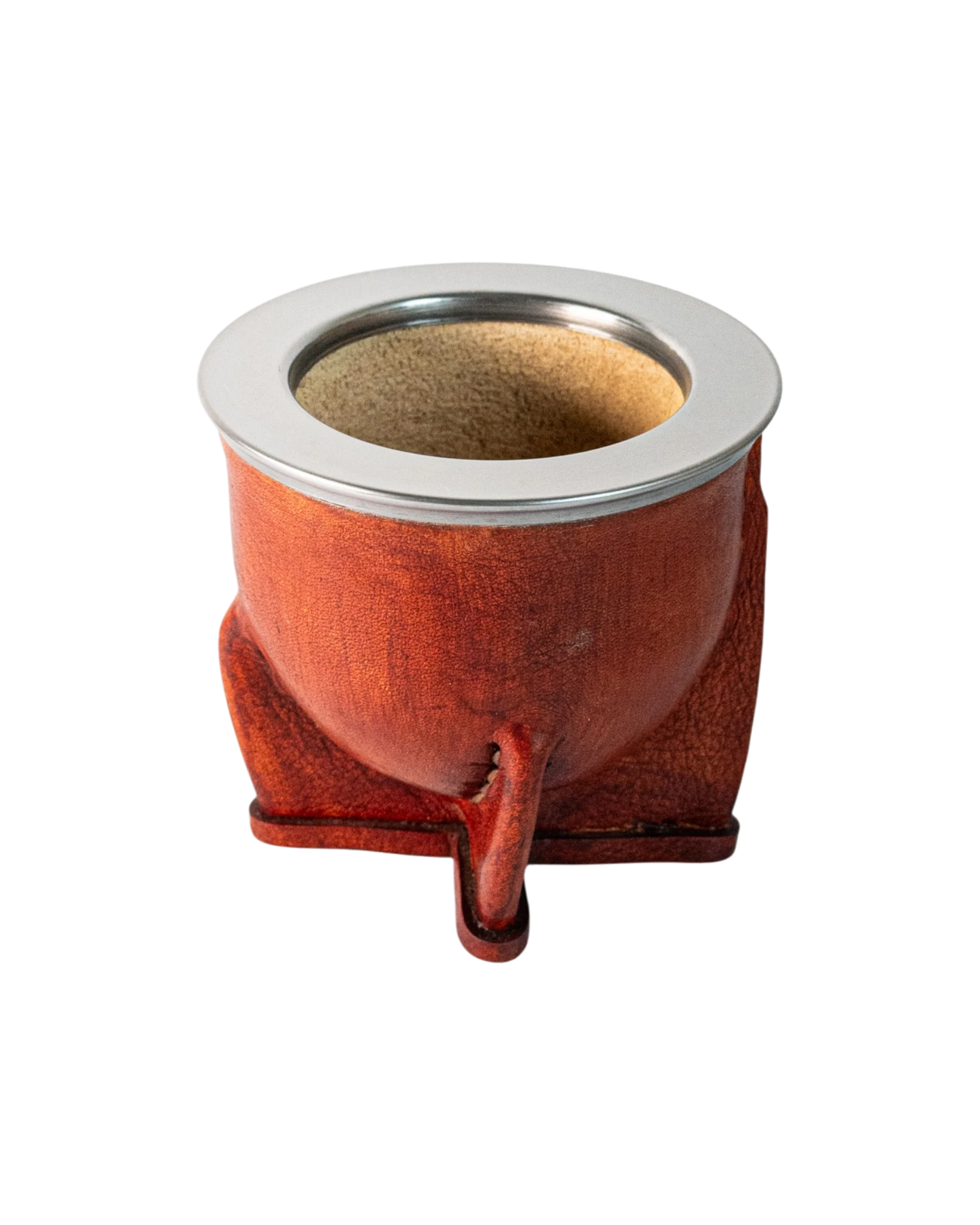Mate Camionero de calabaza natural forrado en cuero vacuno marrón con virola de acero inoxidable. Mate Club.